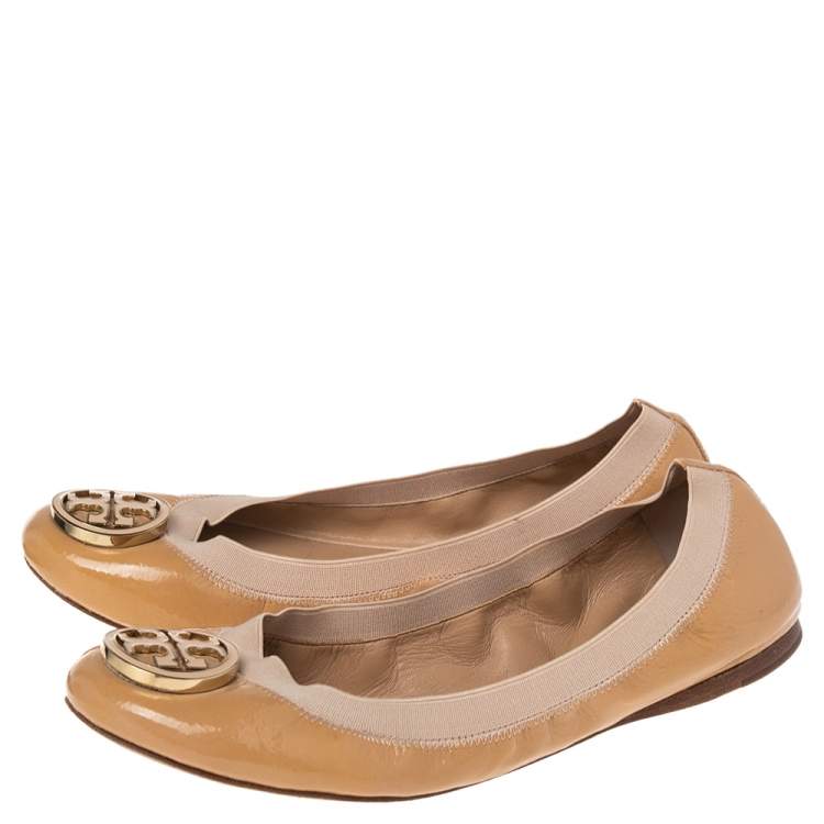Pre Owned Tory Burch Beige Patent Leather Scrunch Ballet Flats Size 37