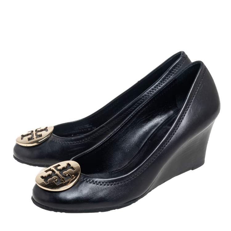 Pre Owned Tory Burch Black Leather Chelsea Wedge Pumps Size 37