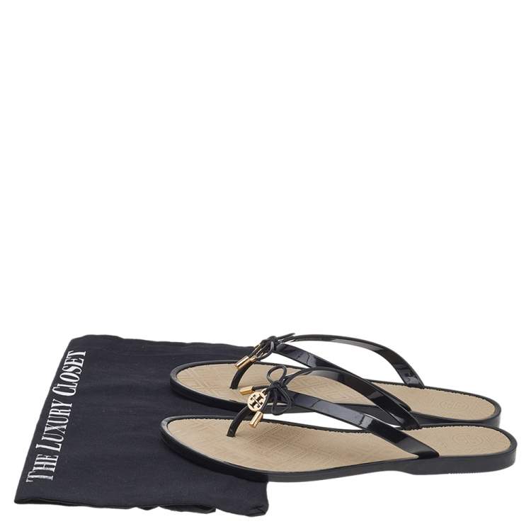 Pre Owned Tory Burch Black Rubber Bow Thong Flats Size 39