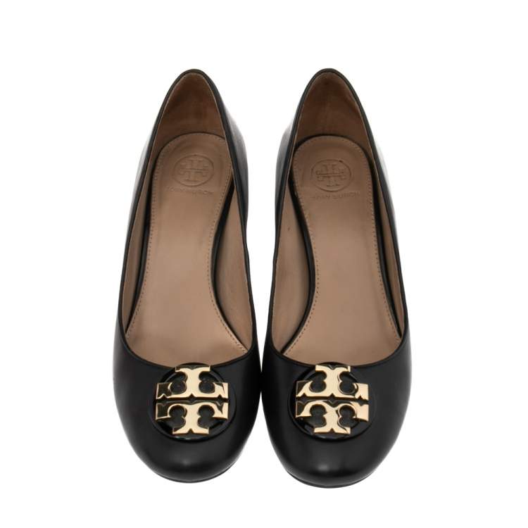Pre Owned Tory Burch Black Leather Janey Block Heel Pumps Size 37