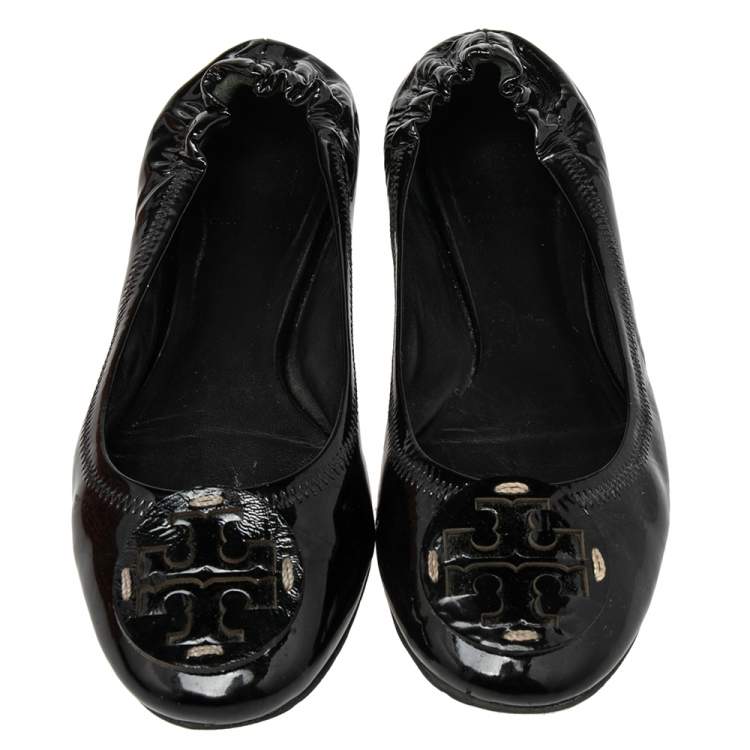 Pre Owned Tory Burch Black Patent  Reva Scrunch Ballet Flats Size 37.5