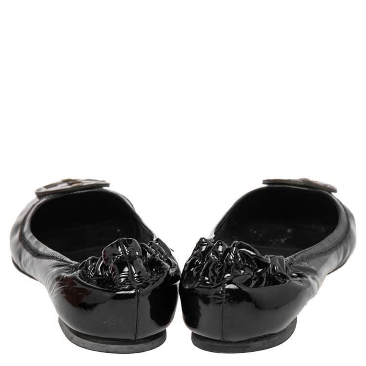 Pre Owned Tory Burch Black Patent  Reva Scrunch Ballet Flats Size 37.5