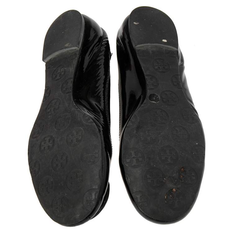Pre Owned Tory Burch Black Patent  Reva Scrunch Ballet Flats Size 37.5