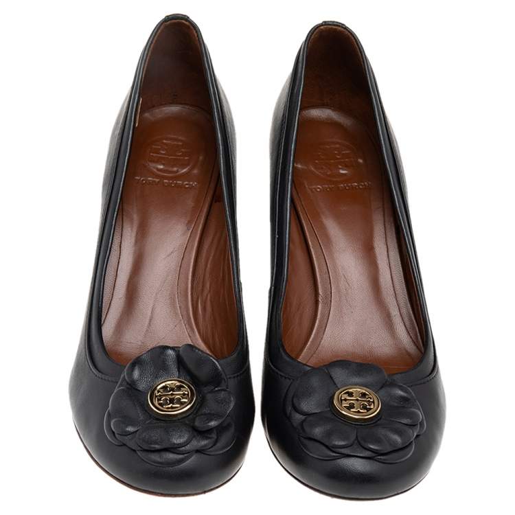 Pre Owned Tory Burch Black Leather Shelby Floral Block Heel Pumps Size 39