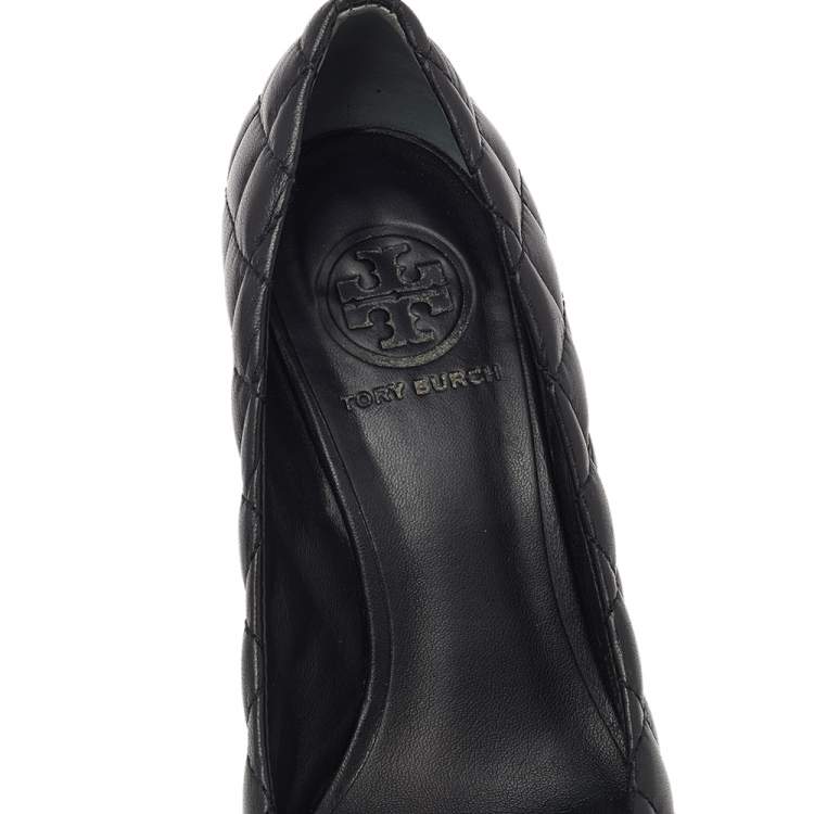 Pre Owned Tory Burch Black Quilted Leather Reva Wedge Pumps Size 35.5