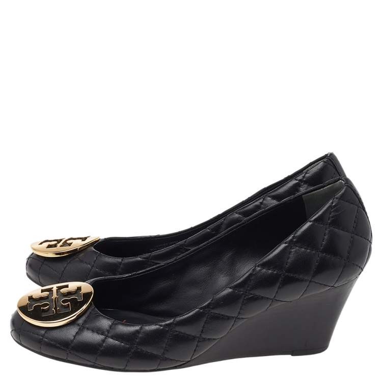 Pre Owned Tory Burch Black Quilted Leather Reva Wedge Pumps Size 35.5