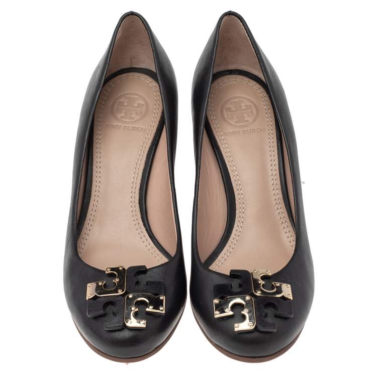 Pre Owned Tory Burch Black Leather Lowel Wedge Pumps Size 35