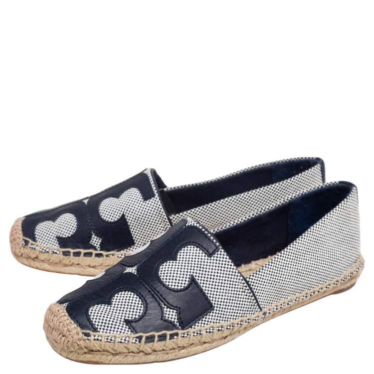 Pre Owned Tory Burch Blue/White Canvas And Leather Poppy Logo Espadrilles Size 37