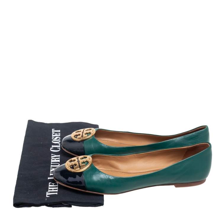 Pre Owned Tory Burch Green/Black Leather And Patent Leather Cap Toe Ballet Flats Size 39