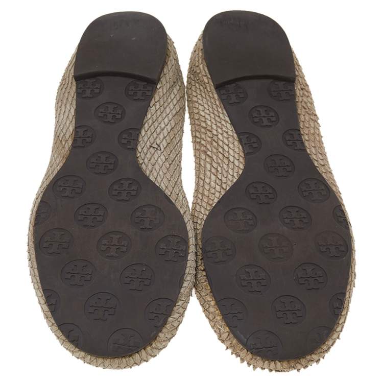 Pre Owned Tory Burch Beige Python Embossed Leather Minnie Scrunch Ballet Flats Size 38.5