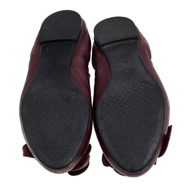 Pre Owned Tory Burch Burgundy Leather Flower Scrunch Ballet Flats Size 35.5