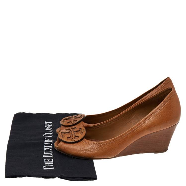 Pre Owned Tory Burch Brown Leather Peep Toe Wedge Pumps Size 38.5