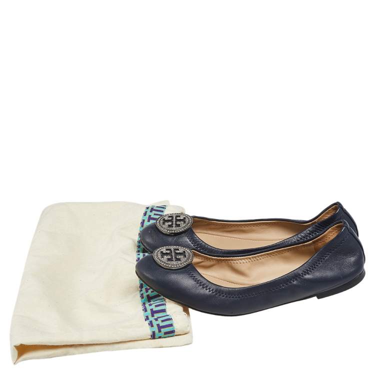 Pre Owned Tory Burch Navy Blue Leather Embellished Logo Scrunch Ballet Flats Size 37.5