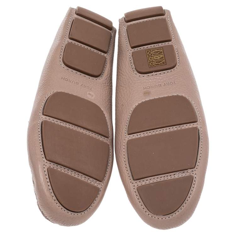 Pre Owned Tory Burch Beige Leather Slip on Loafers Size 38.5