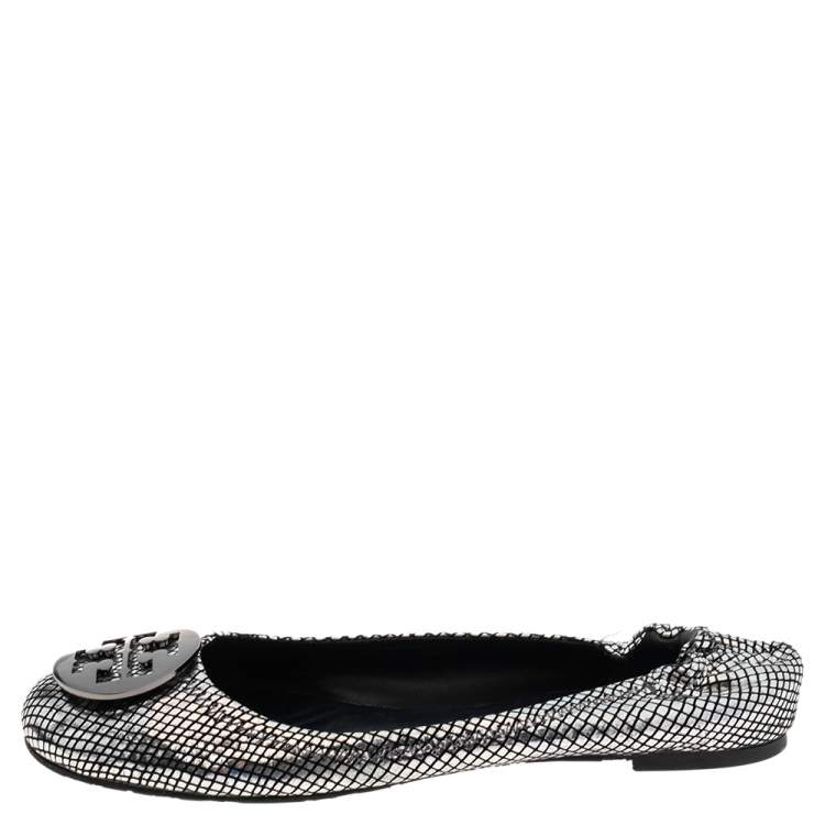 Pre Owned Tory Burch Silver Snakeskin Embossed Leather Logo Ballet Flats Size 41