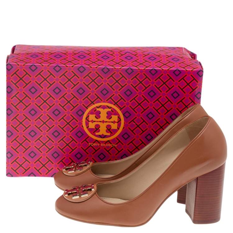 Pre Owned Tory Burch Brown Leather Janey Round Toe Pumps Size 37.5