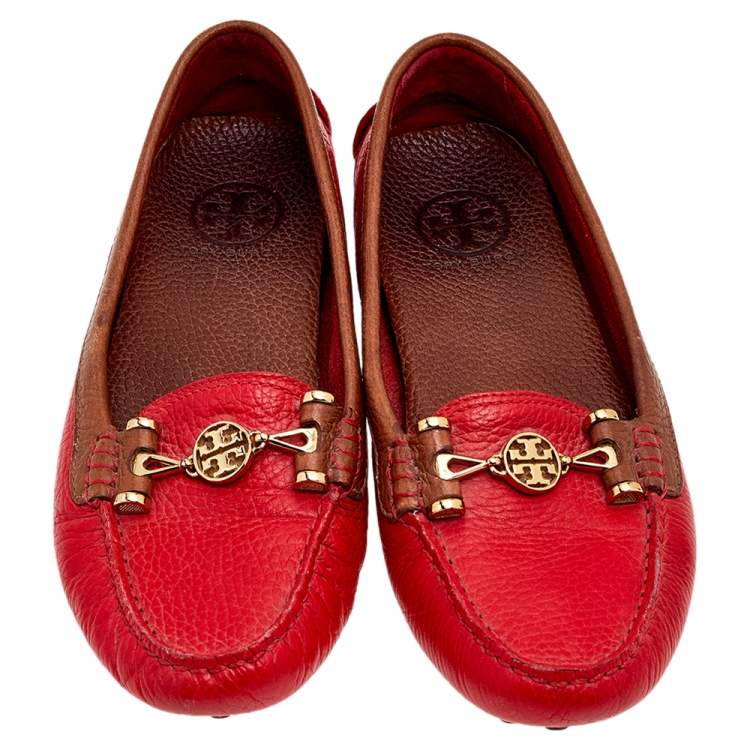 Pre Owned Tory Burch Red/Brown Leather Slip On Loafers Size 39