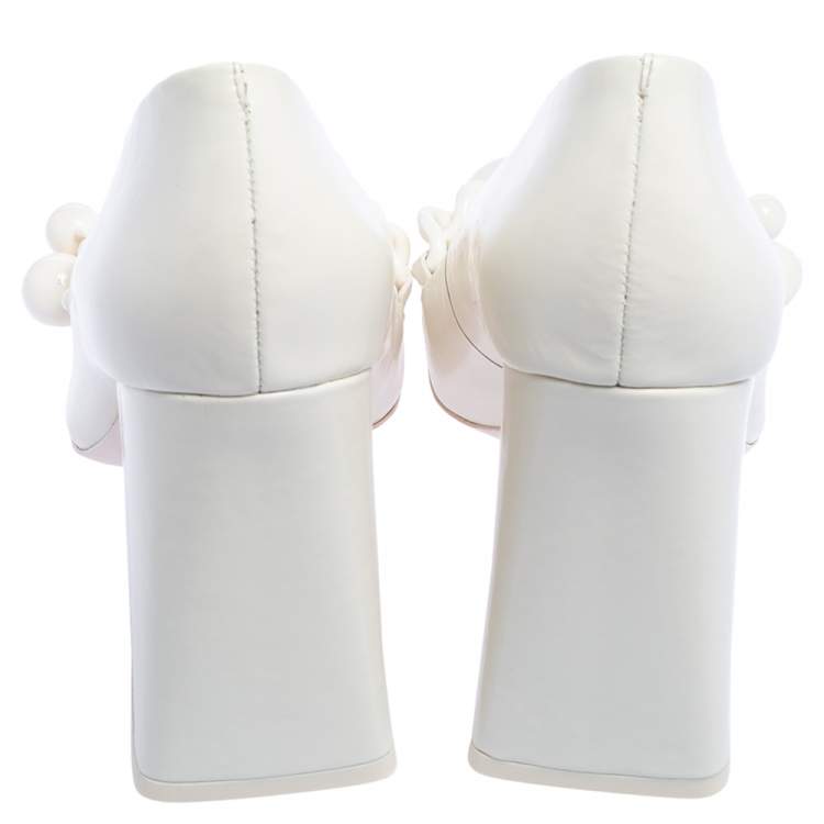 Pre Owned Tory Burch White Glossy Leather Addison Pumps Size 40