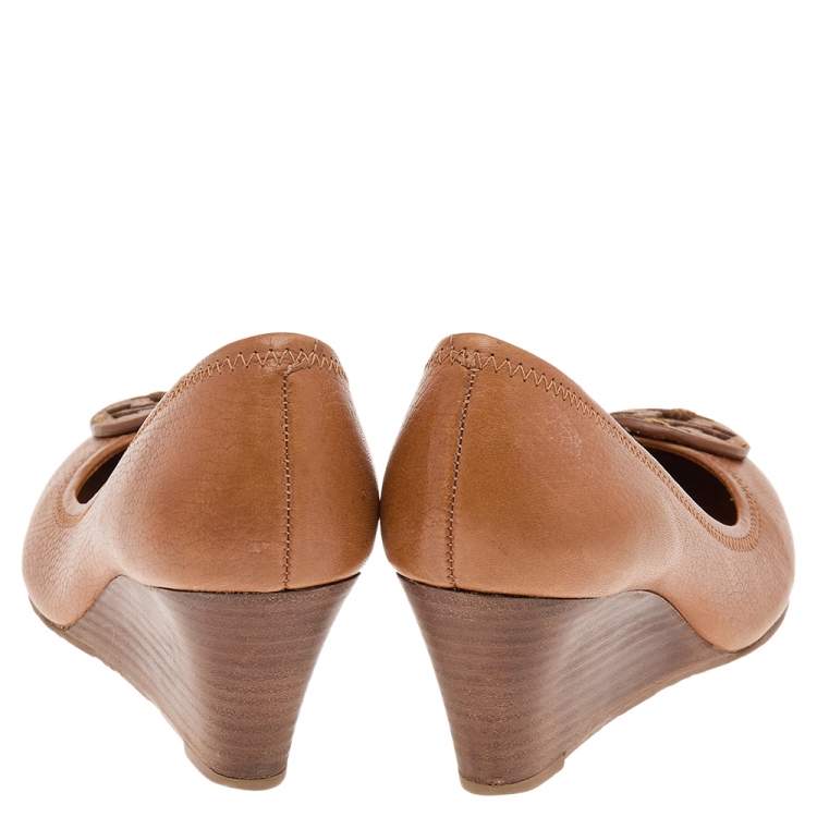 Pre Owned Tory Burch Brown Leather Sally Wedge Pumps Size 38