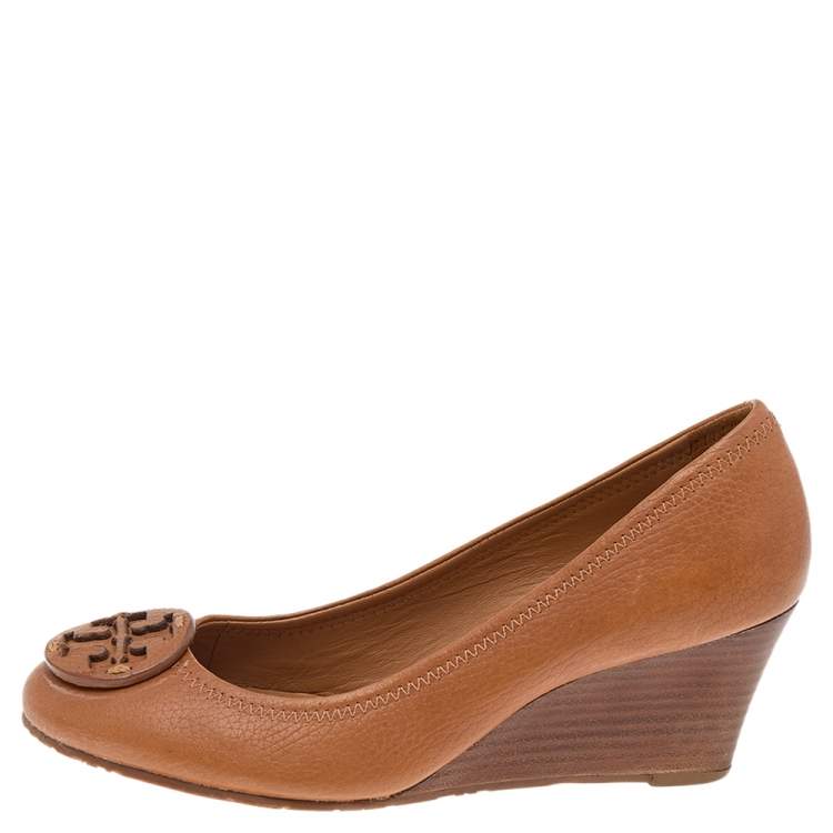 Pre Owned Tory Burch Brown Leather Sally Wedge Pumps Size 38