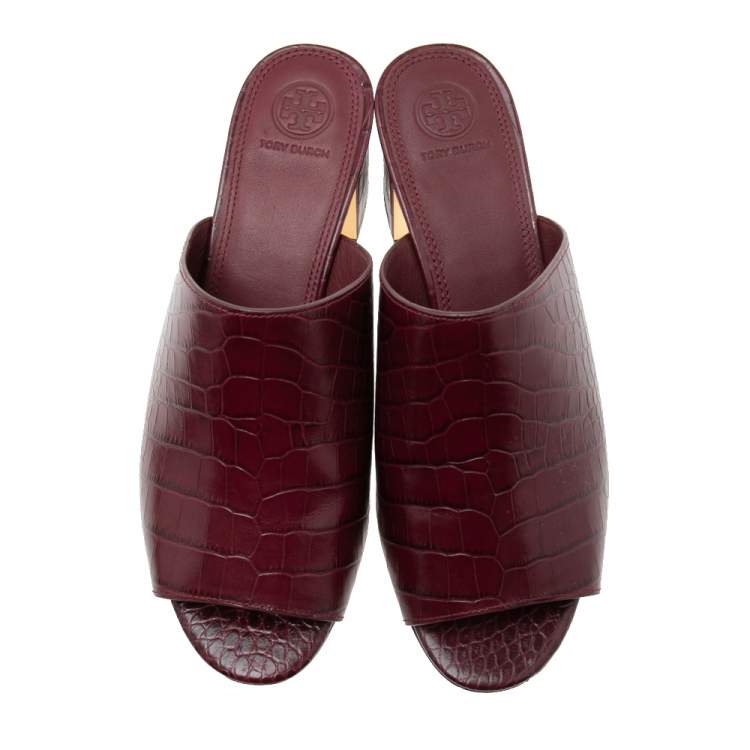 Pre Owned Tory Burch Burgundy Croc Embossed Leather Salinas Peep Toe Sandals Size 39