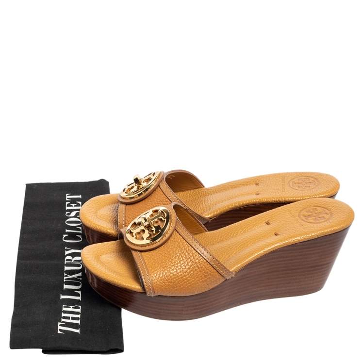 Pre Owned Tory Burch Light Brown Leather Platform Wedge Sandals Size 37.5