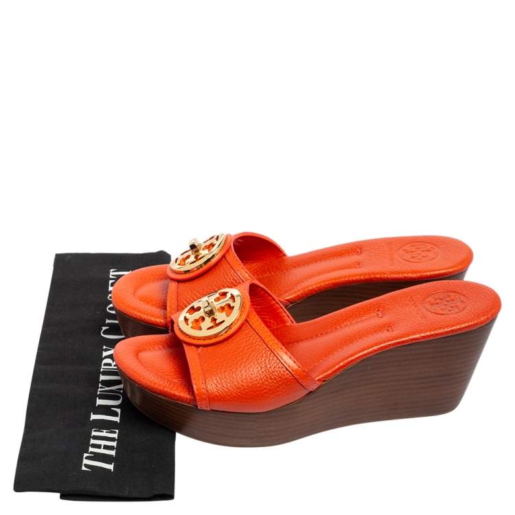 Pre Owned Tory Burch Orange Leather Patty Wedge Slide Sandals Size 37.5