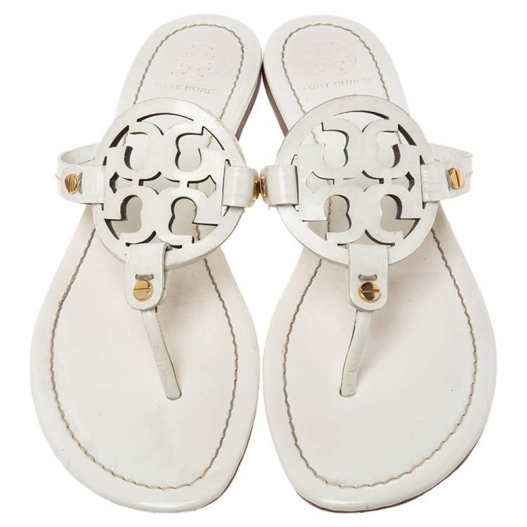 Pre Owned Tory Burch White Patent Leather Thong Flat Sandals Size 38.5