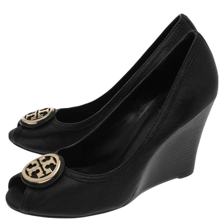 Pre Owned Tory Burch Black Leather Wedge Pumps Size 39