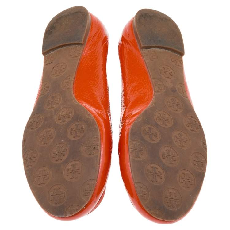 Pre Owned Tory Burch Orange Patent Leather Reva Scrunch Ballet Flats Size 37.5