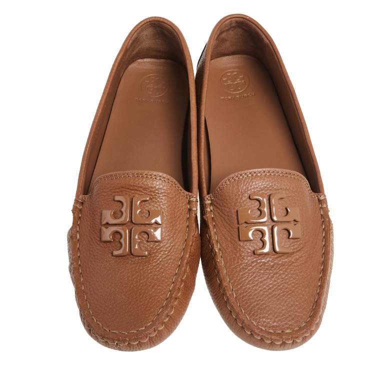 Pre Owned Tory Burch Brown Leather Slip On Loafers Size 39