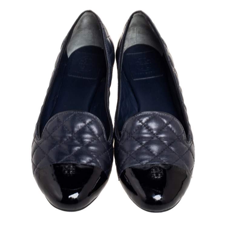 Pre Owned Tory Burch Navy Blue/Black Quilted and Patent Leather Cap-Toe Smoking Slippers Size 38.5