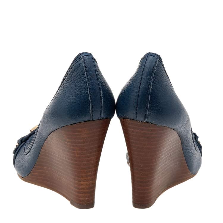 Pre Owned Tory Burch Blue Leather Leticia Wedge Pumps Size 36