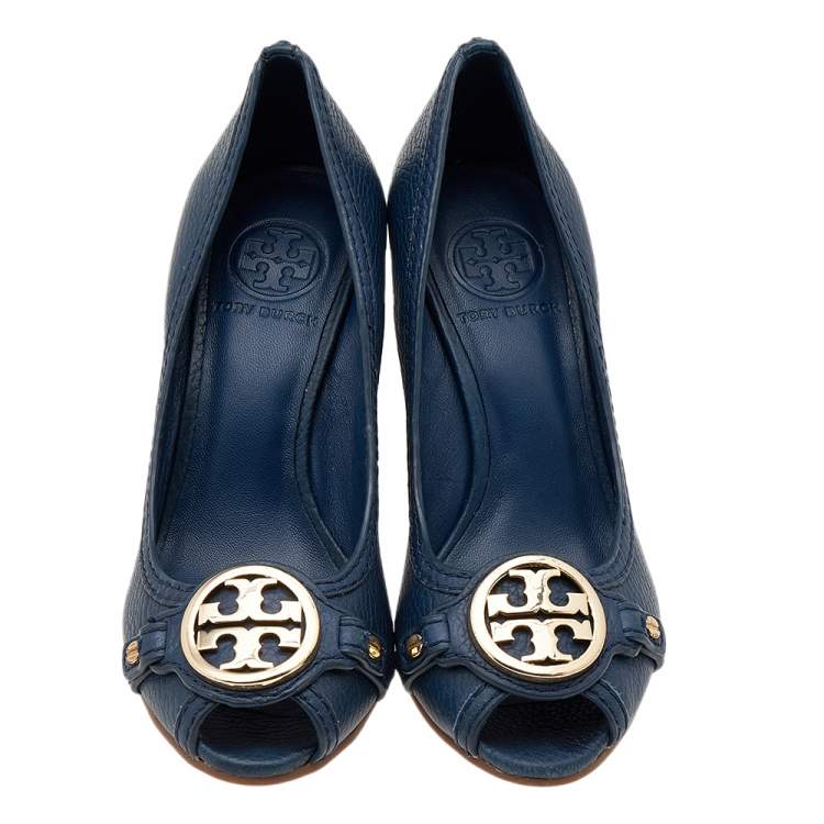 Pre Owned Tory Burch Blue Leather Leticia Wedge Pumps Size 36