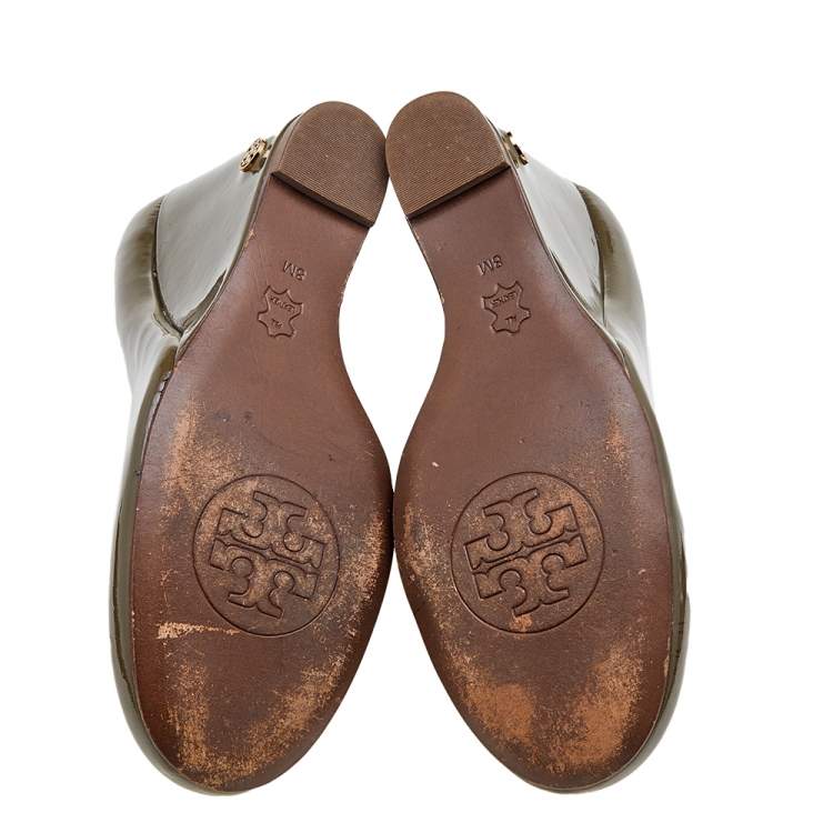 Pre Owned Tory Burch Olive Green Patent Leather Wedge Pumps Size 38