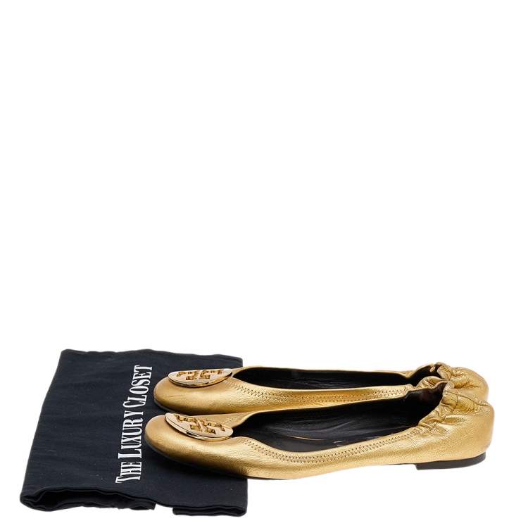Pre Owned Tory Burch Gold Foil Leather Reva Scrunch Ballet Flats Size 40