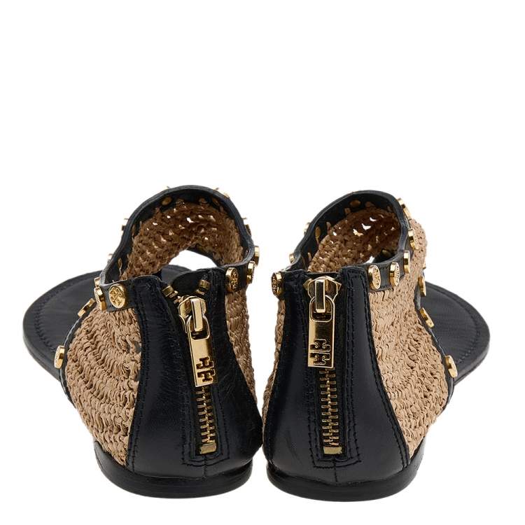 Pre Owned Tory Burch Beige/Black Raffia And Leather Flat Thong Sandals Size 38