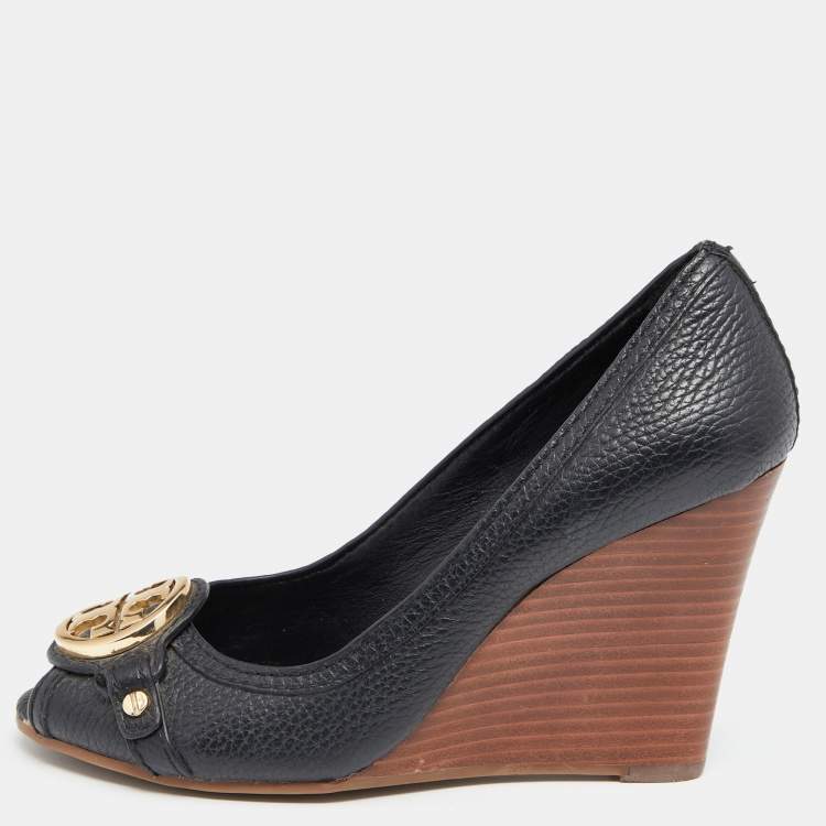 Pre Owned Tory Burch Black Leather Leticia Wedge Peep Toe Pumps Size 35.5