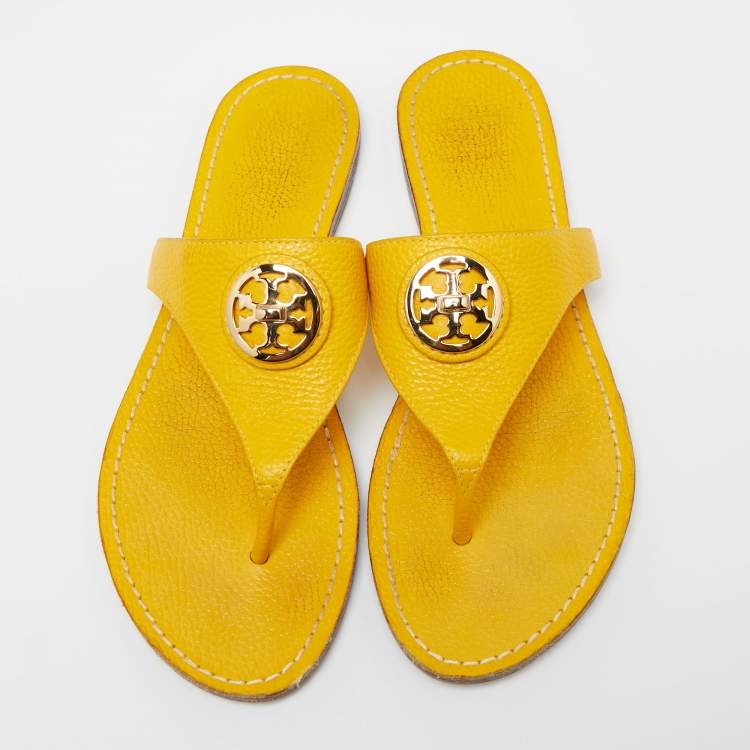 Pre Owned Tory Burch Yellow Leather Benton Flat Thongs Size 40