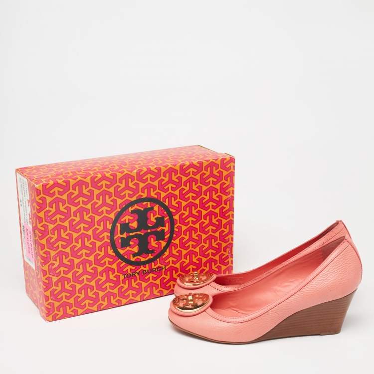 Pre Owned Tory Burch Salmon Pink Leather Selma Wedge Pumps Size 39