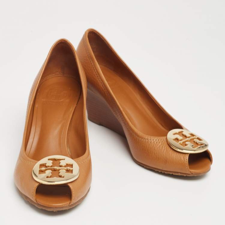 Pre Owned Tory Burch Brown Leather Julianne Wedge Peep-Toe Pumps Size 38