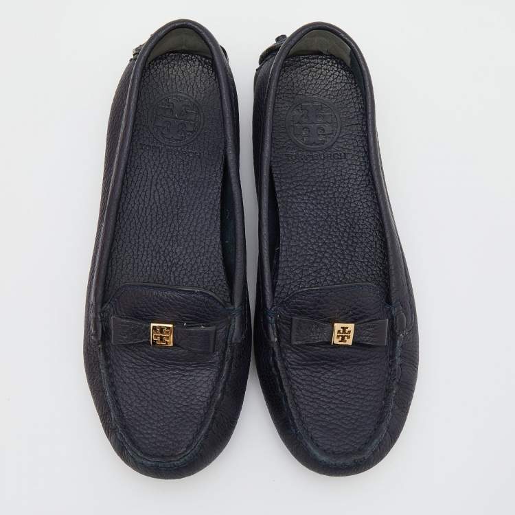 Pre Owned Tory Burch Black Leather Bow Loafers Size 36