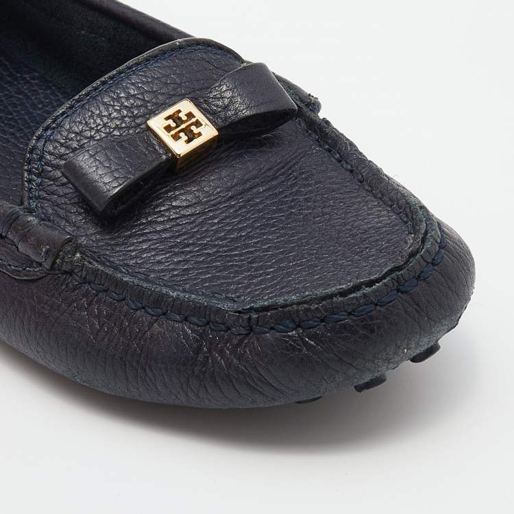 Pre Owned Tory Burch Black Leather Bow Loafers Size 36