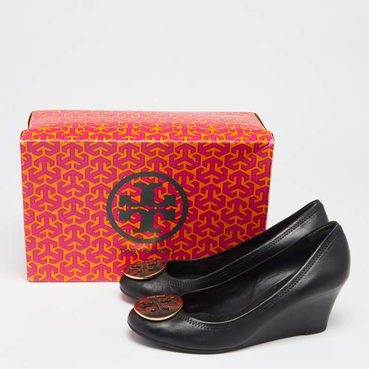 Pre Owned Tory Burch Black Leather Sophie Embellished Wedge Pumps Size 39