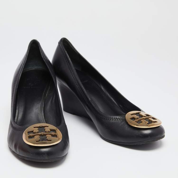 Pre Owned Tory Burch Black Leather Sophie Embellished Wedge Pumps Size 39