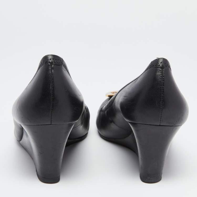 Pre Owned Tory Burch Black Leather Sophie Embellished Wedge Pumps Size 39