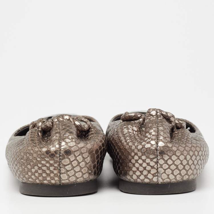 Pre Owned Tory Burch Metallic Grey Snakeskin Embossed Leather Minnie Ballet Flats Size 38
