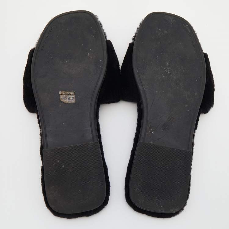 Pre Owned Tory Burch Black Shearling Double T-Fluffy Flat Slides Size 40
