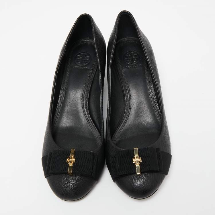 Pre Owned Tory Burch Black Leather Bow Detail Trudy Round Toe Wedge Pumps Size 37.5