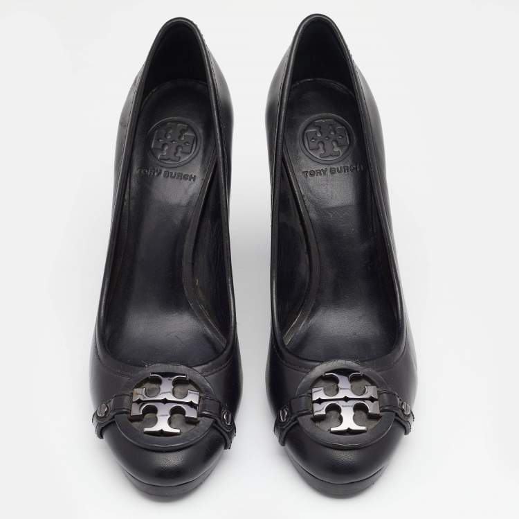 Pre Owned Tory Burch Black Leather Calista Logo Embellished Pumps Size 38.5